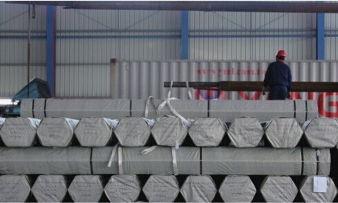 API ASTM A312 - 2001 , GB3087 GB5130 Alloy Steel Pipe St52.4 , ST35 10# - 45#